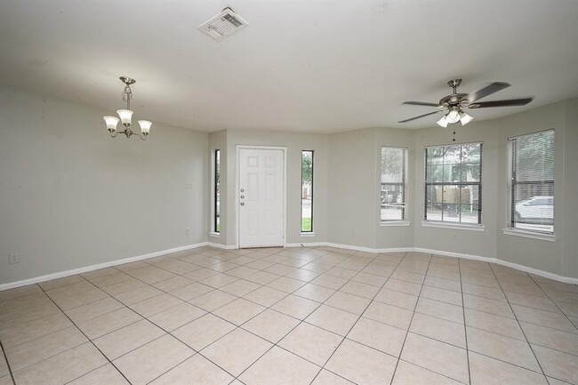 Building Photo - 3019 La Estancia Ln