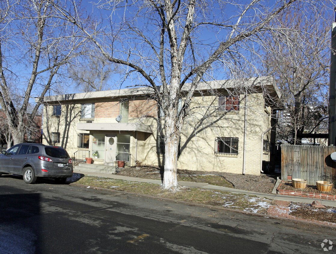 Building Photo - 601 E Ellsworth Ave