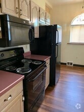 Building Photo - 5725 Brinley Dr