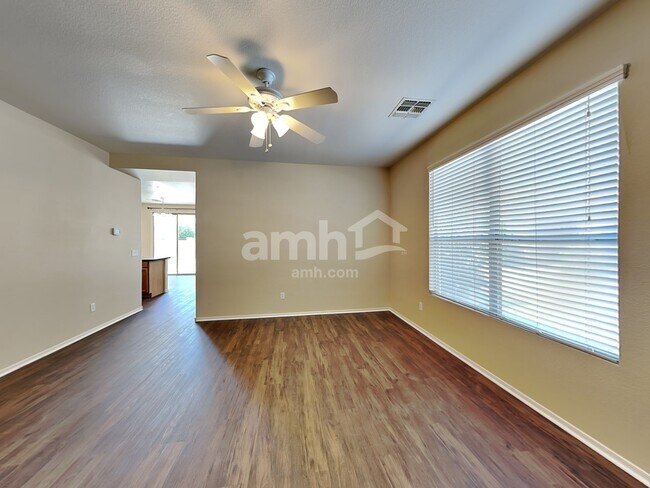 Foto del edificio - 16106 N 170th Ln