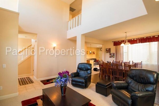 Foto del edificio - 2533 N Village Dr