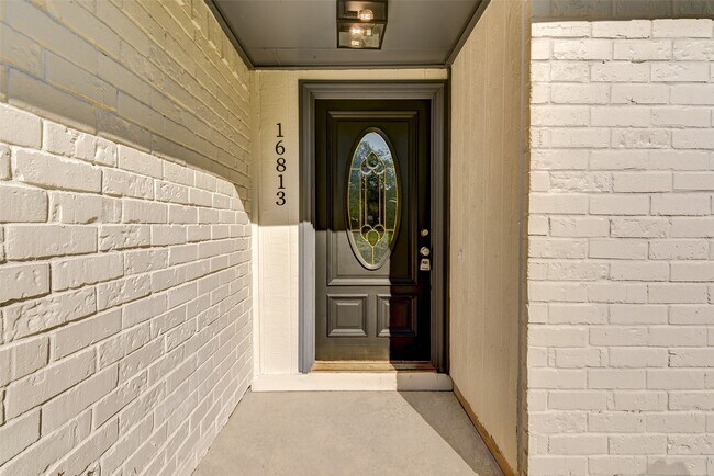 Foto del edificio - 16813 Glen Eagle Dr N