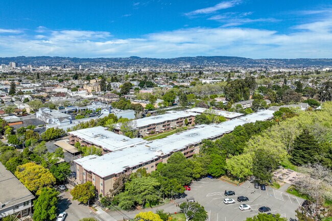 Contexto - Park Webster Condominiums