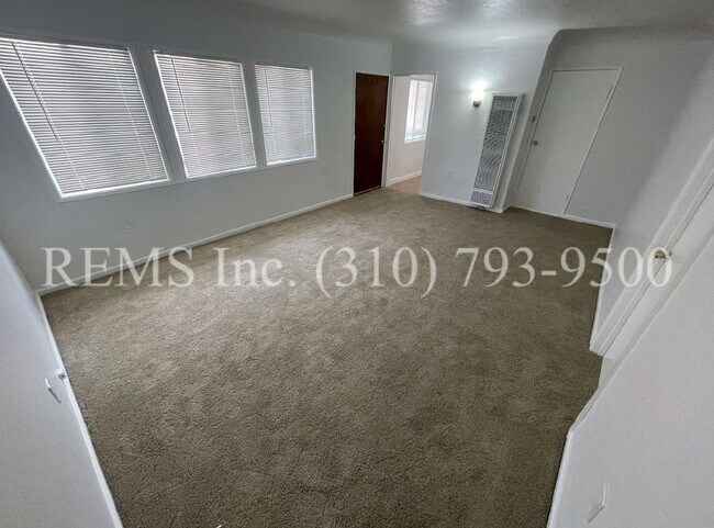 Foto del edificio - 15812 Hawthorne Blvd