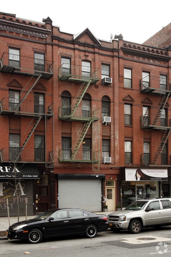 Building Photo - 2073 7th Ave