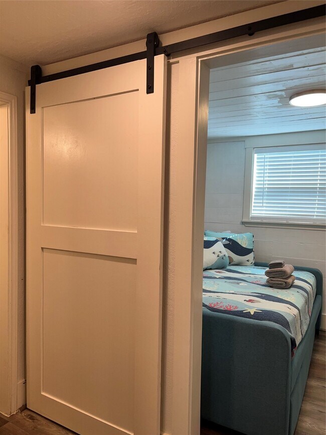 Foto del edificio - 1206 Ave N Ursuline St