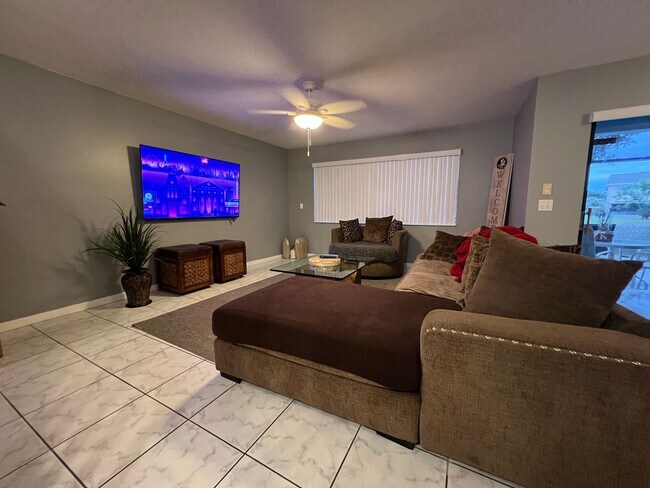 Building Photo - Gorgeous 3 Bed 2.5 Baths in Boynton Beach!!!