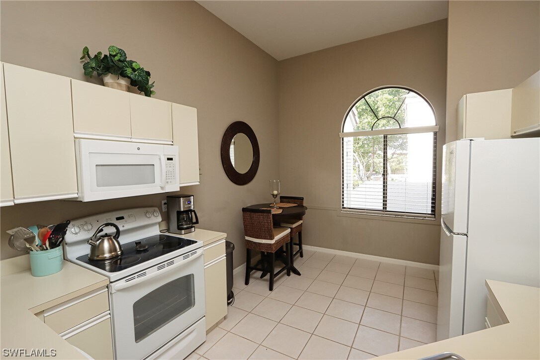 Building Photo - 589 Beachwalk Cir