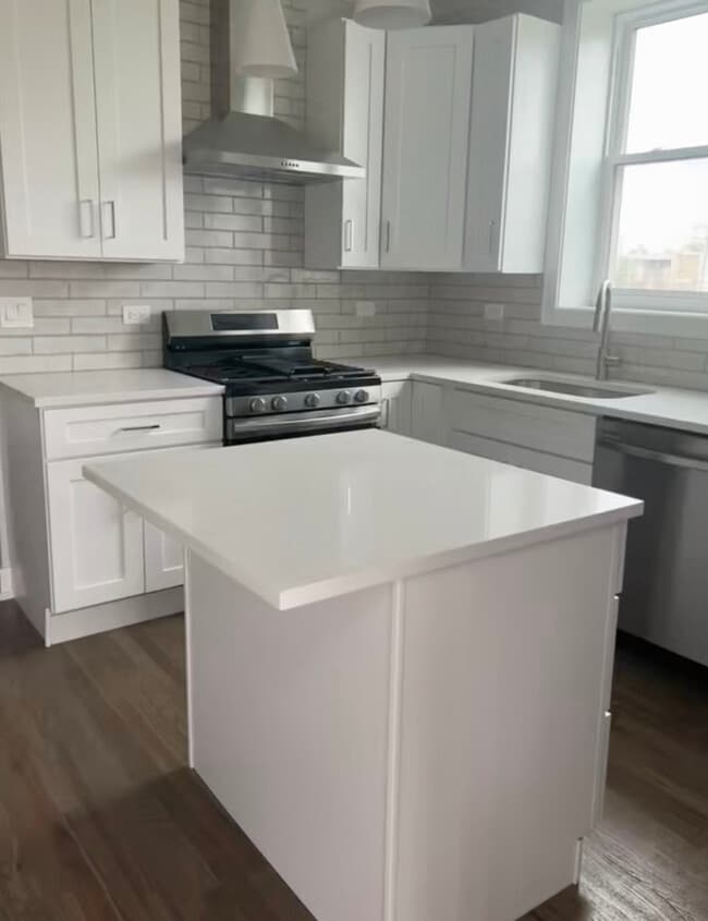 Foto del edificio - 3839 W 14th St
