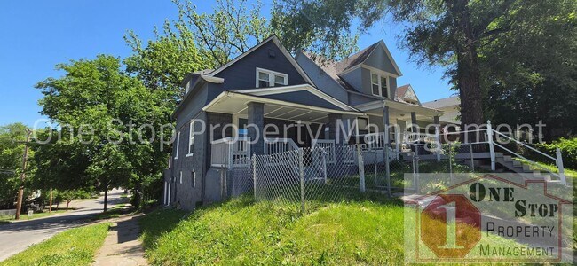 Foto del edificio - Spacious 2-Bedroom, 2-Bath In Kansas City!!