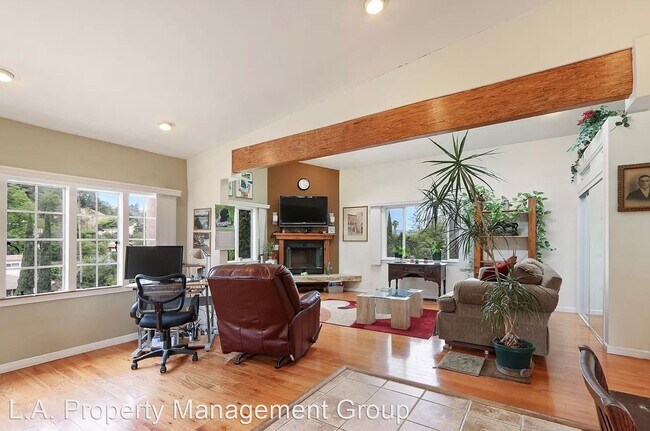 Building Photo - 2 br, 2 bath House - 1126 El Paso Drive