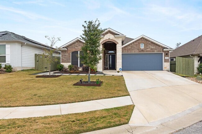 Foto del edificio - 16516 Enamorado Rd