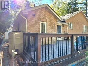 Building Photo - 31 Forest Ave