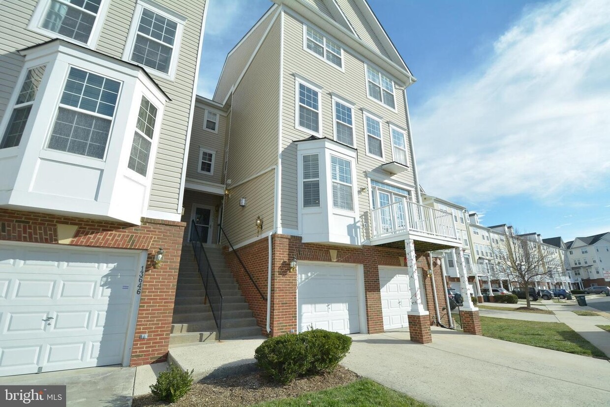 Primary Photo - 13640 Salk St