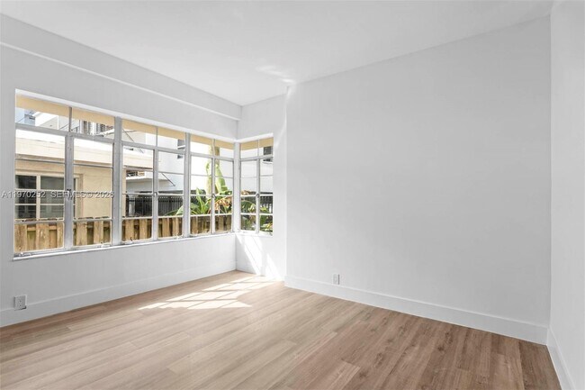 Foto del edificio - 1044 Michigan Ave