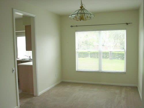 Foto del edificio - Spacious 4 Bedroom, 2.5 Bath Home in Hunti...