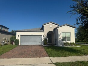 Building Photo - 2980 Scarlett Dr