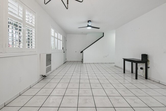 Building Photo - 1431 Quesada Ave