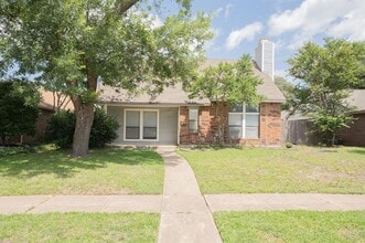 Building Photo - 6820 Younger Dr