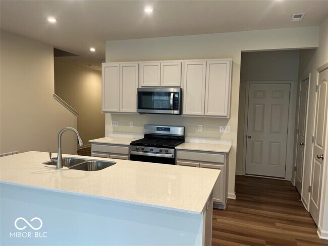 Building Photo - 14241 Tenbury Way