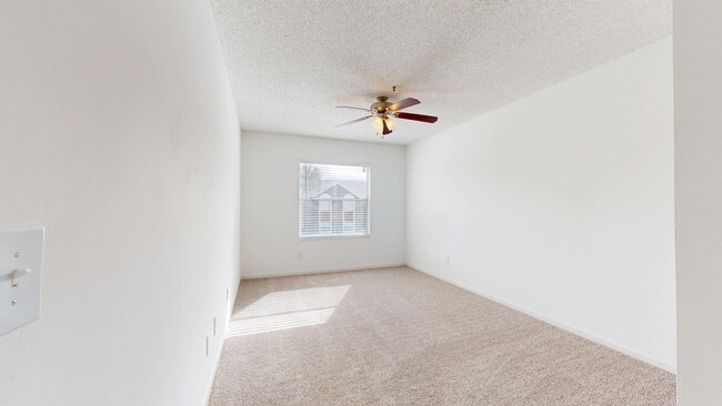Interior Photo - Alafaya Woods