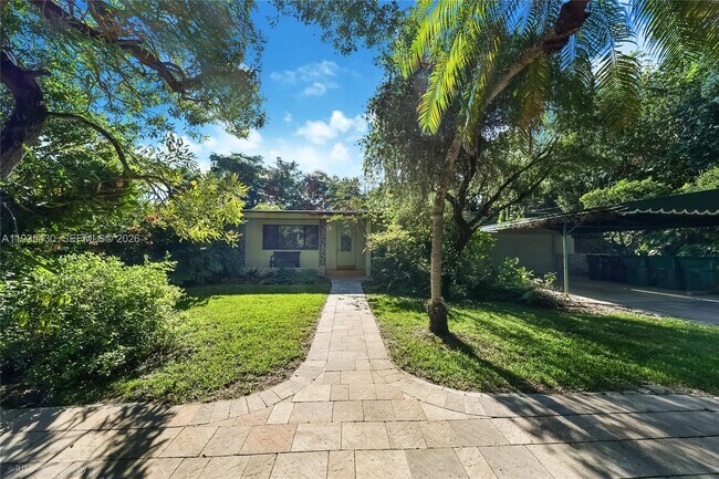 Foto del edificio - 6290 SW 86th St