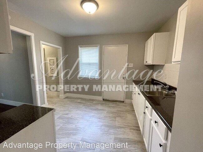 Building Photo - 3 br, 1 bath House - 1411 Frayser Blvd. - HW
