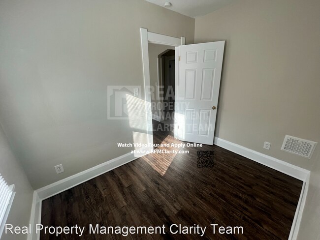 Foto del edificio - 2 br, 1 bath House - 1002 Turner Ave