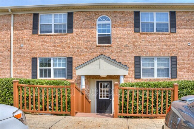 Foto del edificio - 2905 Arrowhead Dr