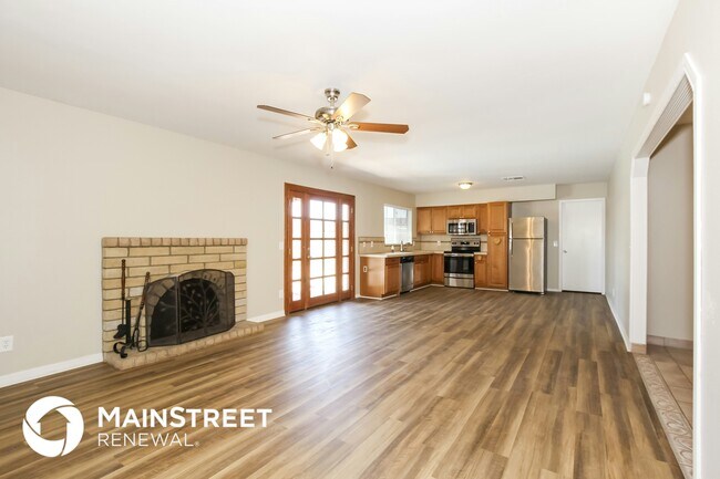 Building Photo - 18048 N 50th Ave
