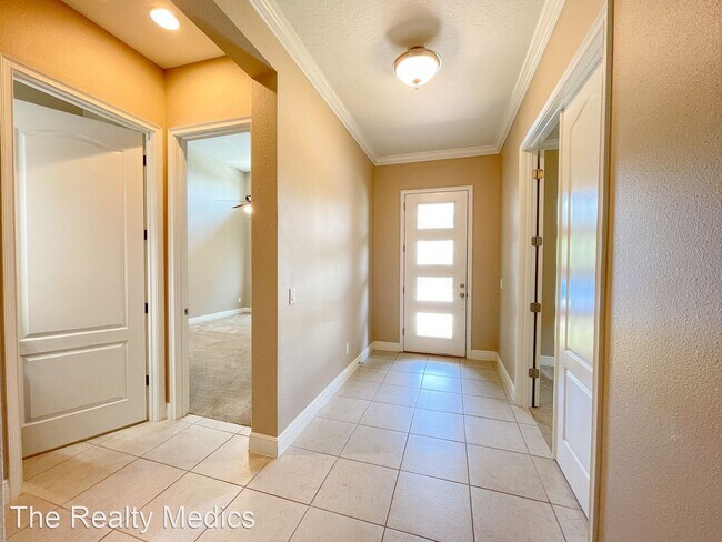 Building Photo - 4 br, 2 bath House - 8851 Sperry St