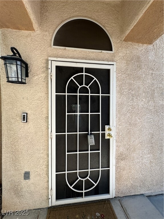 Foto del edificio - 2425 Island Paradise Ave