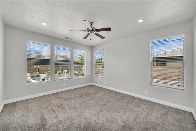 Foto del edificio - Coral Canyon Living! 3 Bedroom Home with C...