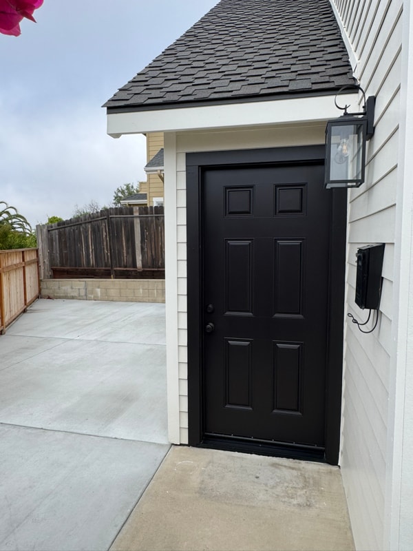 Foto del edificio - 2345 Bushnell St