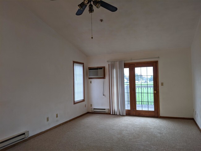 Building Photo - 5189 Cheney Dr