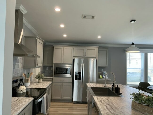 Foto del edificio - 3007 SW 108th St