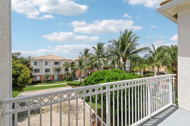 Foto del edificio - 4302 Myrtlewood Cir W