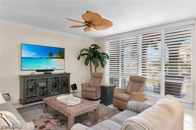 Building Photo - 451 Bayfront Pl