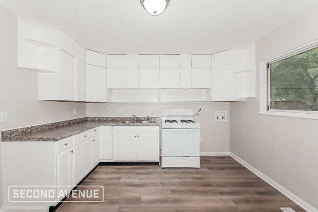 Foto del edificio - 8425 Georgiana Ln