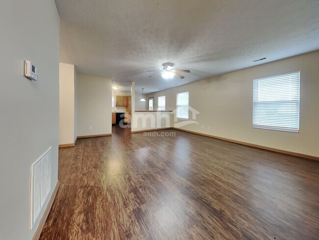 Building Photo - 12 Mynah Drive