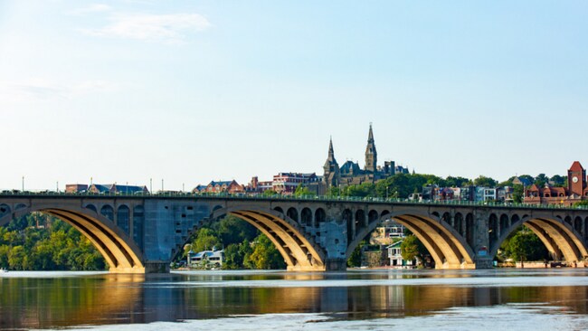 Totally hip georgetown-walkable fully furnished apartment - 2021 21st St N