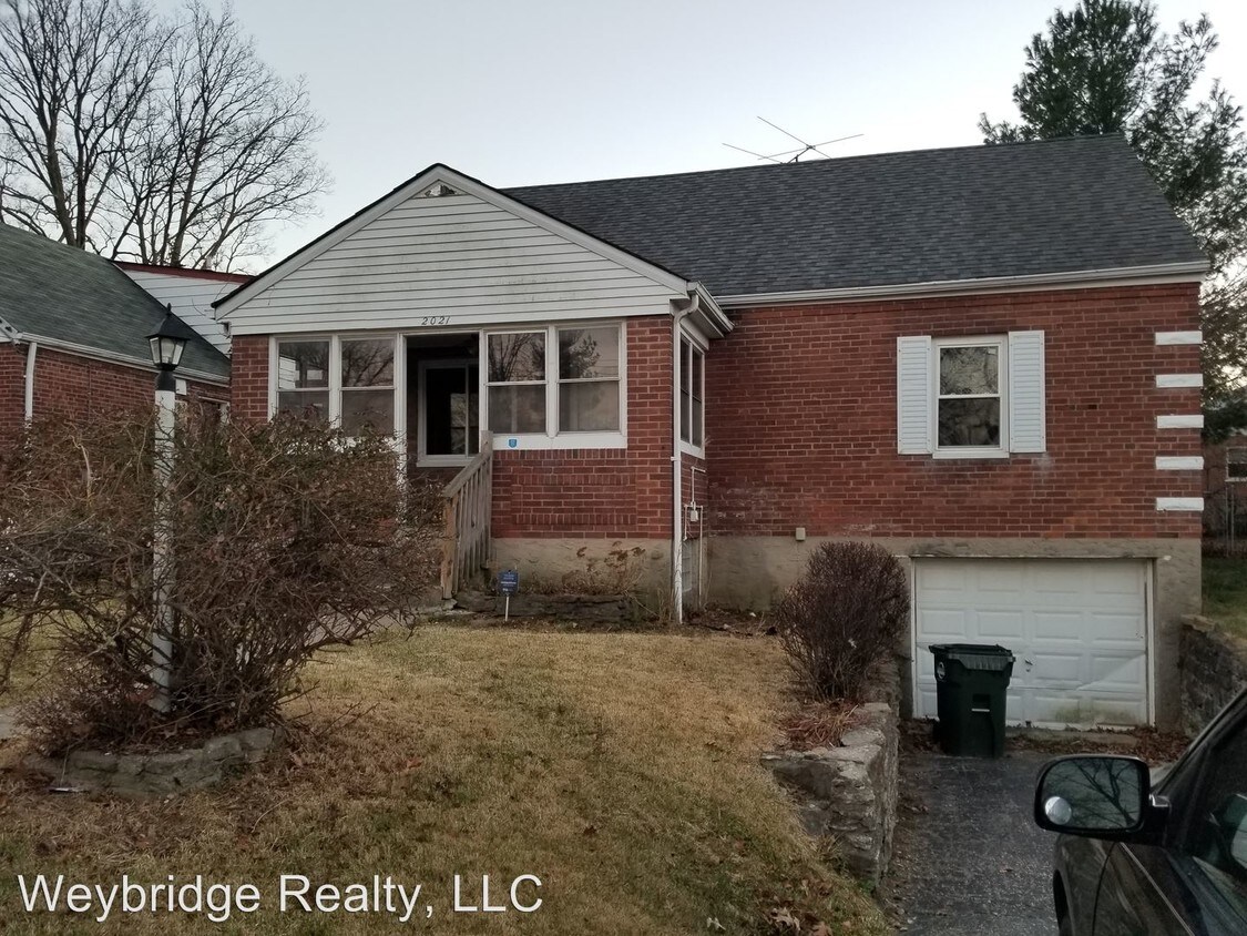Primary Photo - 2021 Dallas Ave
