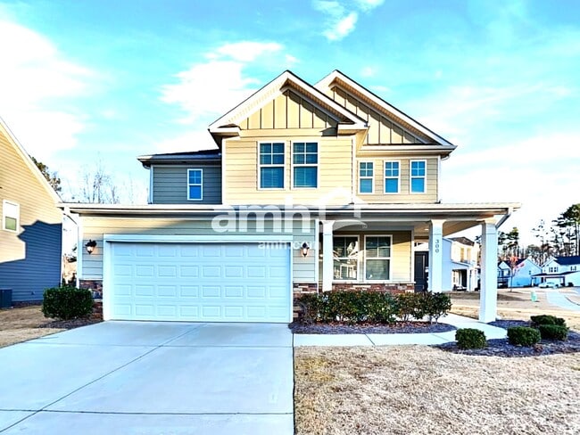 Building Photo - 300 Bourne St