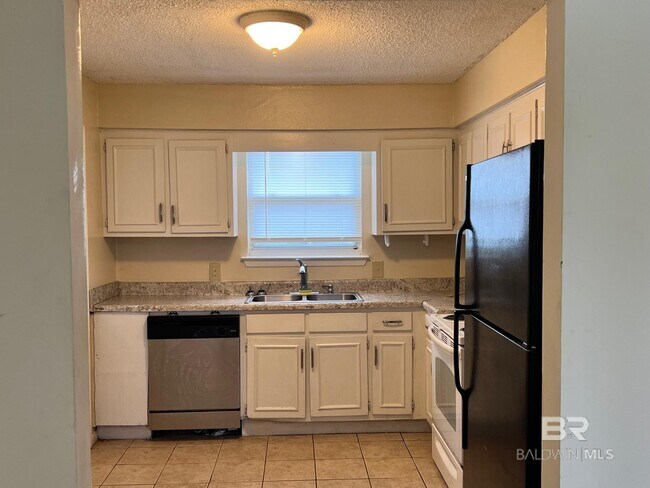 Foto del edificio - 72 Grimes Ln