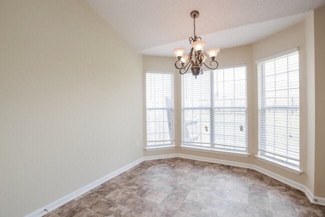 Building Photo - 8124 Loden Cove