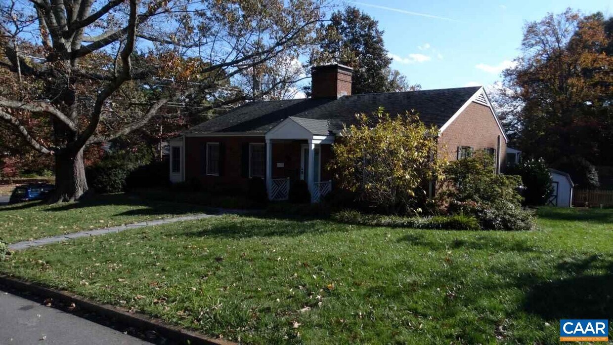 Primary Photo - 1400 Oxford Rd