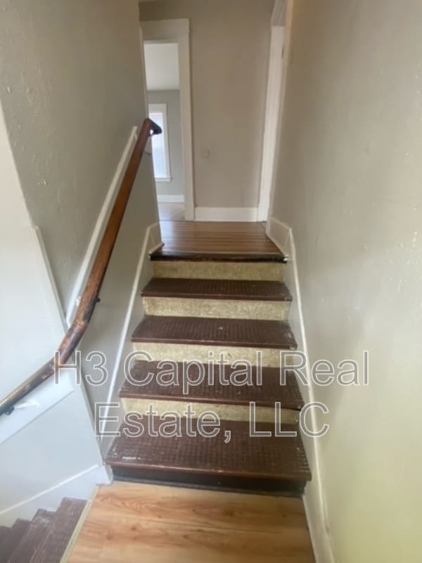 Photo - 2022 Cleveland Blvd Apartment