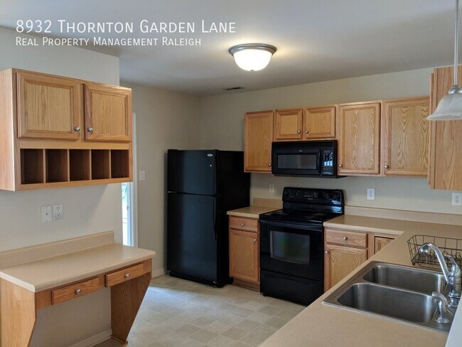 Foto del edificio - 8932 Thornton Garden Ln