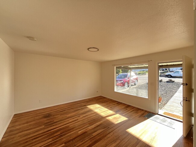 Foto del edificio - Beach Bungalow in Morro Bay! Quiet Friendl...