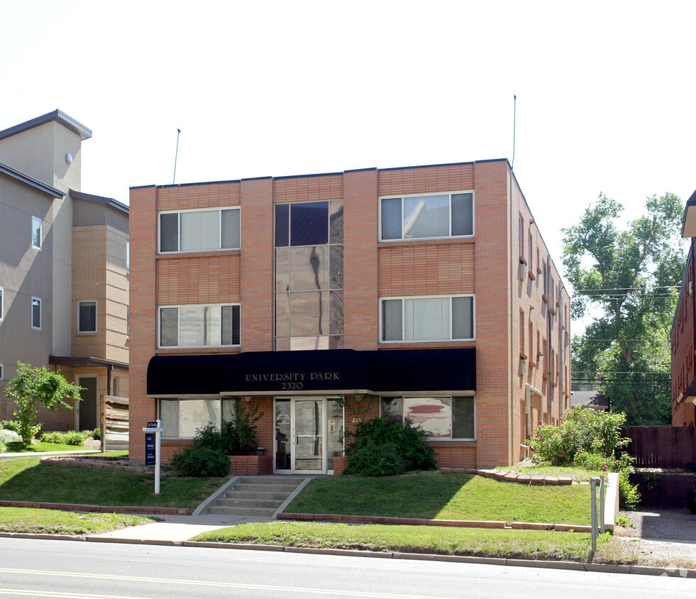 Primary Photo - 2320 S University Blvd